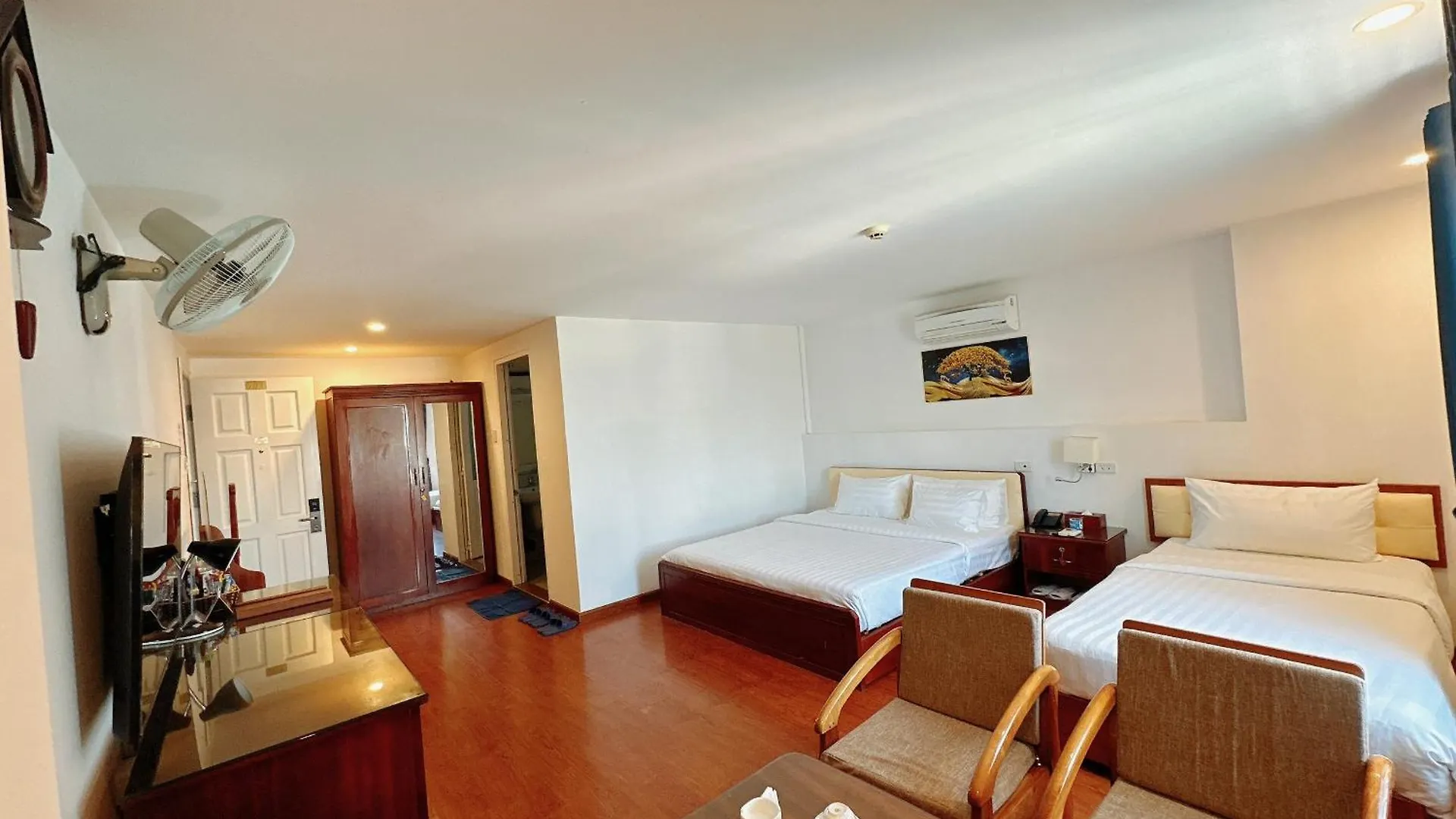 A25 Hotel -137 Nguyen Du - Da Nang